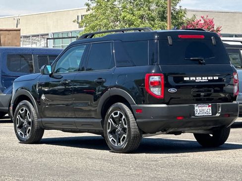 Certified 2023 Ford Bronco Sport Outer Banks AWD/4WD image 7