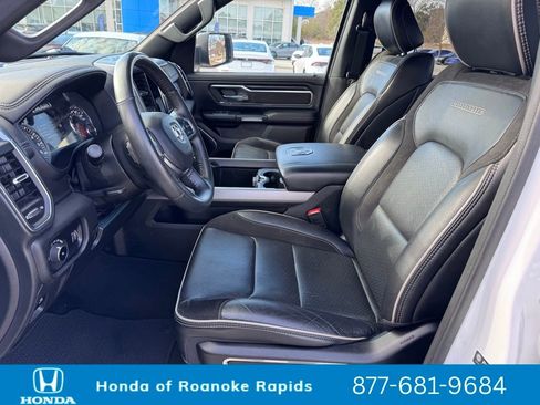 Used 2024 RAM 1500 Laramie image 9