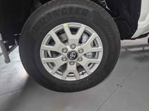 New 2026 Toyota Tacoma SR5 image 10