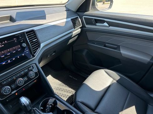 Used 2022 Volkswagen Atlas SE AWD/4WD image 29