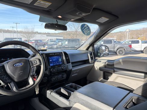 Used 2017 Ford F150 XL w/ Equipment Group 101A Mid image 15