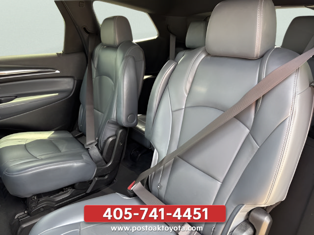 Used 2023 Buick Enclave Essence FWD image 18