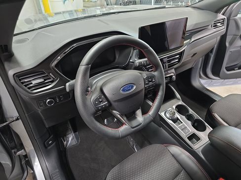 Used 2024 Ford Escape ST-Line w/ Tech Pack #1 AWD/4WD image 16