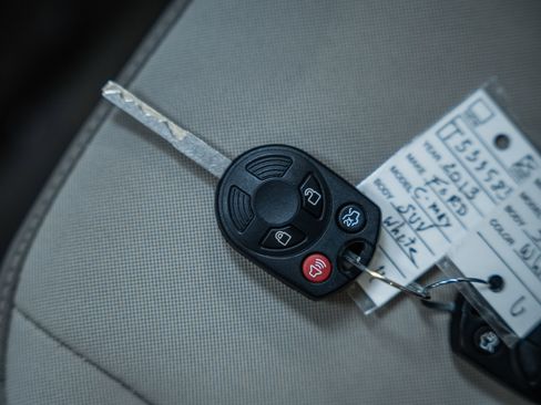 Used 2013 Ford C-MAX SE image 47