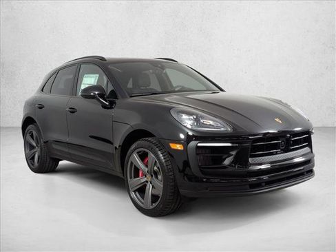 New 2026 Porsche Macan S image 8
