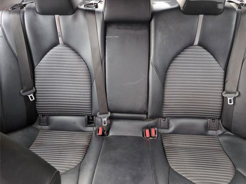 Used 2021 Toyota Camry SE image 22