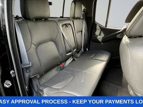Used 2019 Nissan Frontier SL RWD image 30