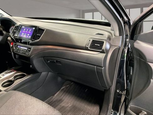 Used 2021 Honda Ridgeline Sport image 28