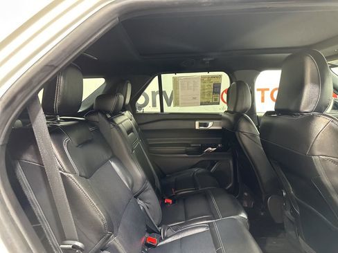 Used 2021 Ford Explorer ST w/ Equipment Group 401A image 13