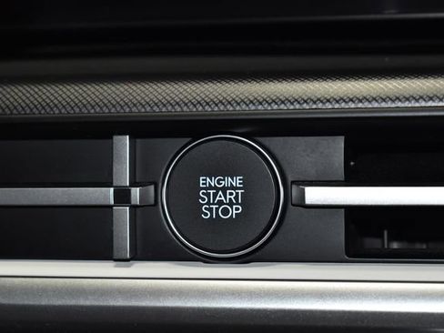 Used 2025 Hyundai Santa Fe SEL image 22