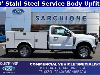 New 2025 Ford F350 XL w/ XL Chrome Package