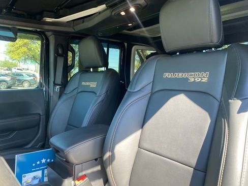Used 2025 Jeep Wrangler Unlimited Rubicon 392 image 14
