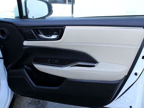 Used 2018 Honda Clarity Plug-In Hybrid image 22