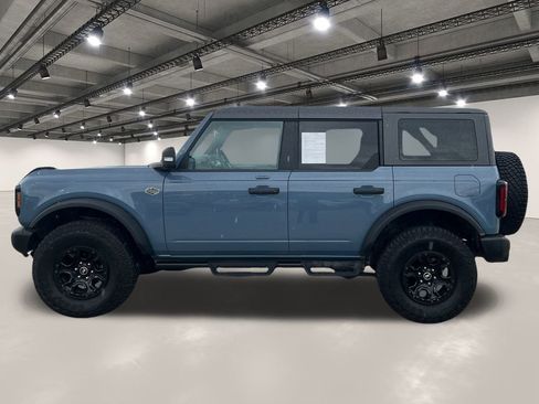 Used 2023 Ford Bronco Wildtrak image 13