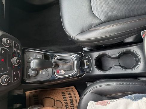 Certified 2018 Jeep Compass Limited w/ Navigation Group image 22