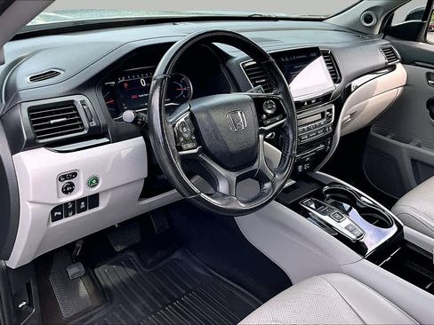 Used 2020 Honda Pilot Elite image 17