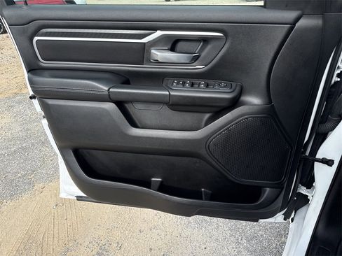 Certified 2025 RAM 1500 Big Horn image 18