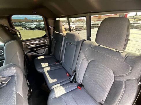 Used 2019 RAM 1500 Big Horn RWD image 28