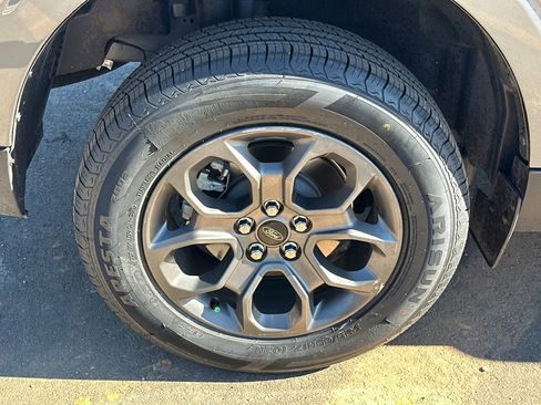 Used 2023 Ford Maverick XLT w/ XLT Luxury Package image 17