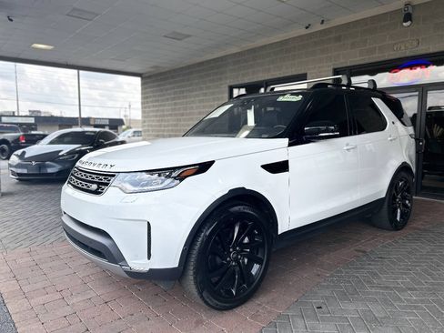 Used 2019 Land Rover Discovery HSE Luxury AWD/4WD image 24