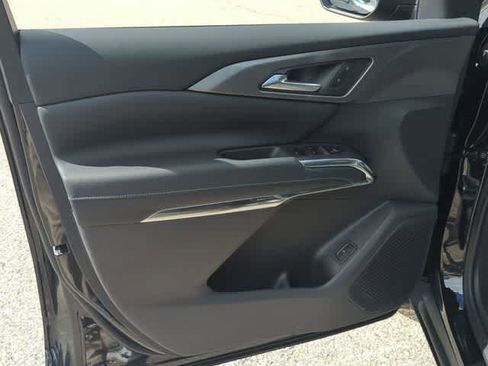 New 2026 Chevrolet Traverse LT w/ LPO, Floor Liner Package image 22