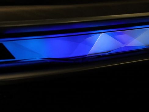 Used 2023 BMW 760i xDrive image 61