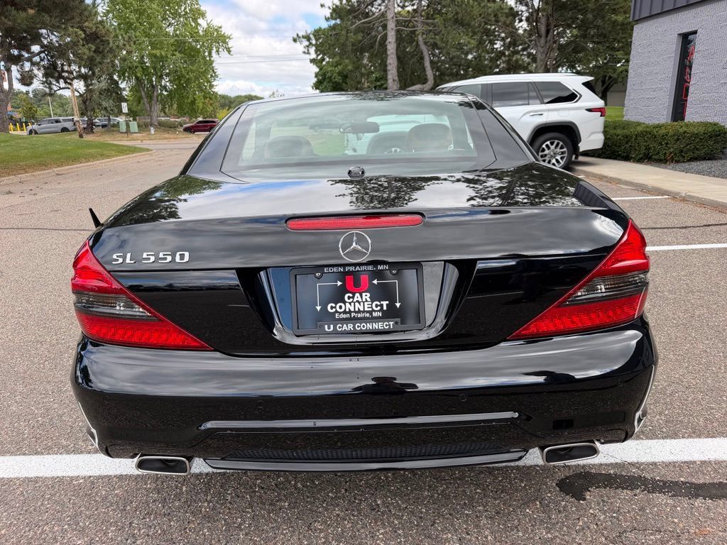 Used 2012 Mercedes-Benz SL 550 image 59