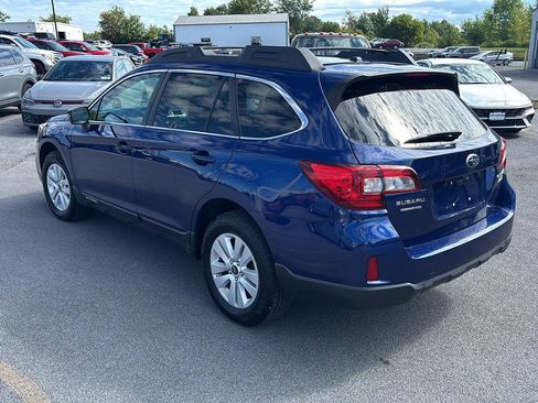 Used 2015 Subaru Outback 2.5i Premium AWD/4WD image 5