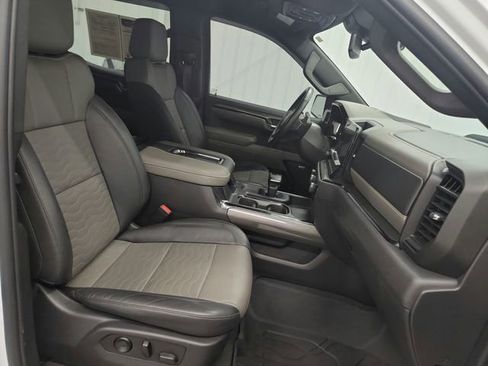 Used 2022 Chevrolet Silverado 1500 ZR2 AWD/4WD image 40