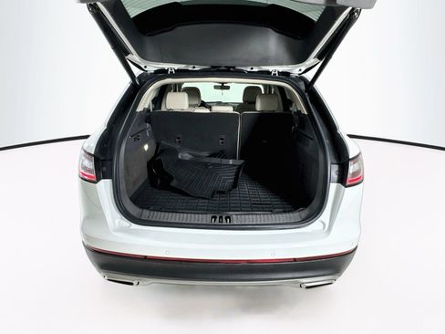 Used 2020 Lincoln Nautilus Reserve w/ Equipment Group 201A FWD image 27