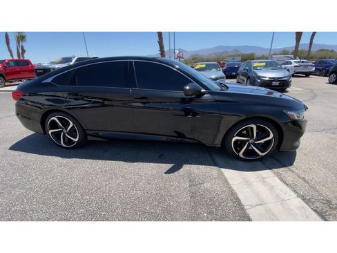 Used 2022 Honda Accord Sport image 9