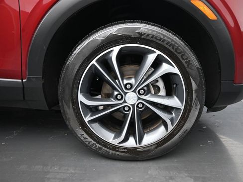 Used 2022 Buick Encore GX Select image 10