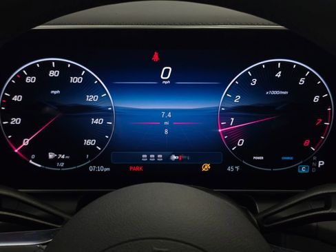 New 2026 Mercedes-Benz GLC 300 4MATIC image 26