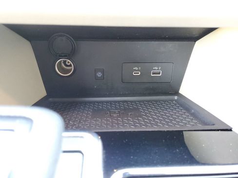 Certified 2023 Nissan Pathfinder SL FWD image 29