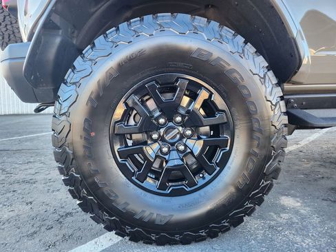 Used 2025 Ford Bronco Raptor image 18