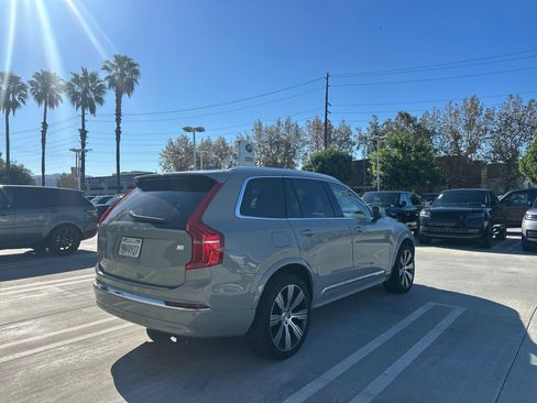Used 2024 Volvo XC90 T8 Ultimate w/ Lounge Package AWD/4WD image 3