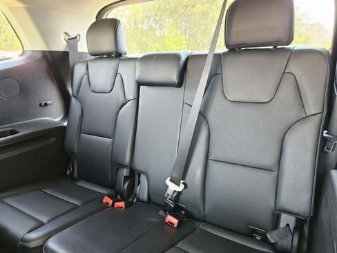 Used 2025 Kia Telluride S FWD image 29