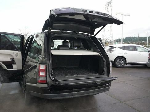 Used 2015 Land Rover Range Rover Supercharged AWD/4WD image 29