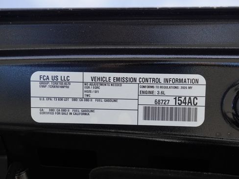 New 2026 Jeep Gladiator Sport AWD/4WD image 30
