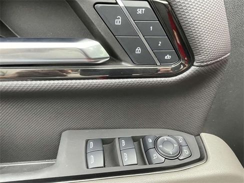 Certified 2024 Chevrolet Silverado 1500 ZR2 w/ Technology Package image 18