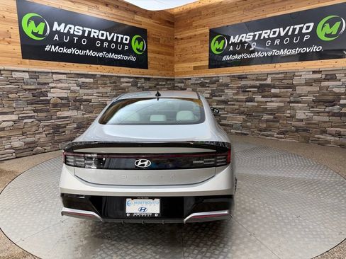 Used 2026 Hyundai Sonata SEL FWD image 6