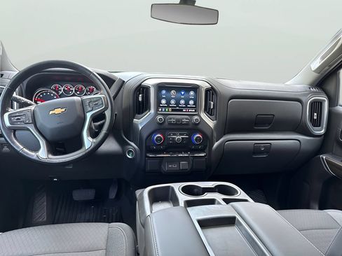 Used 2022 Chevrolet Silverado 1500 LT AWD/4WD image 20