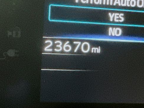 Used 2023 Subaru Solterra AWD image 19