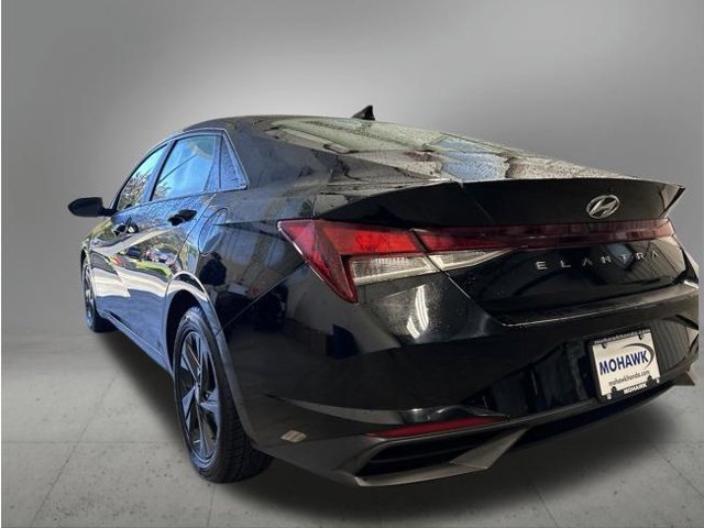 Used 2021 Hyundai Elantra SEL FWD image 5