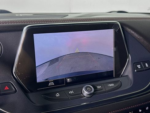 Used 2022 Chevrolet Blazer RS w/ Enhanced Convenience Package FWD image 10