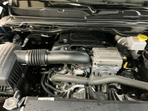 Certified 2023 RAM 1500 Laramie AWD/4WD image 9