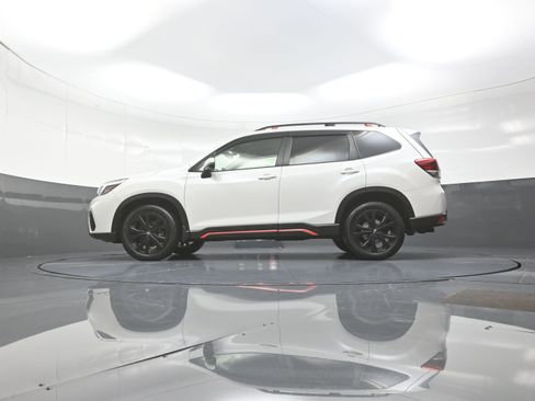 Used 2020 Subaru Forester Sport AWD/4WD image 9