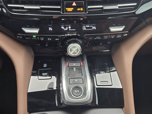 Certified 2025 Acura MDX w/ Technology Package image 19