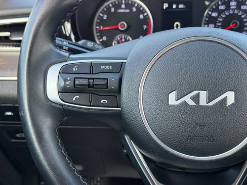 Used 2023 Kia K5 EX image 23