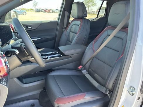 New 2026 Chevrolet Equinox RS image 22